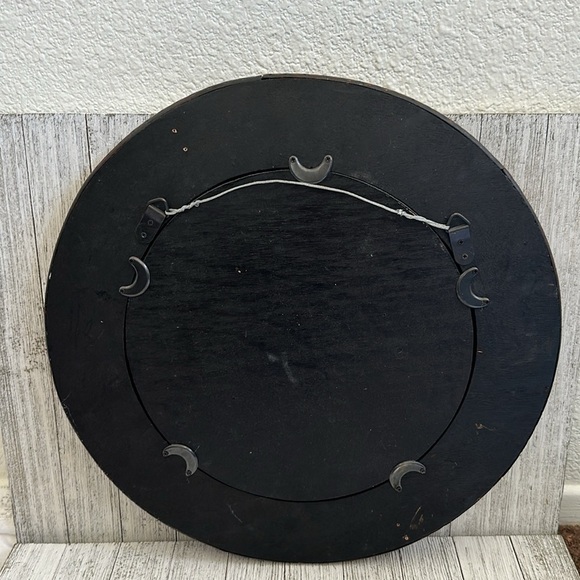 Vintage Bamboo and wood round mirror - Picture 4 of 8